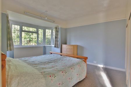 3 bedroom detached house to rent - Photo 4