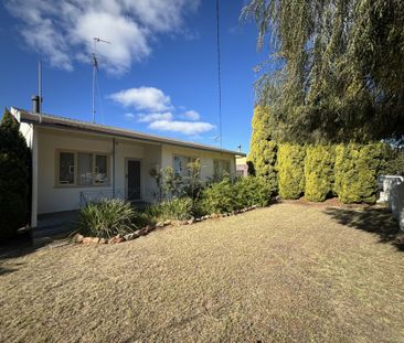 NEAT TWO BEDROOM COTTAGE IN GREAT LOCATION - Photo 1