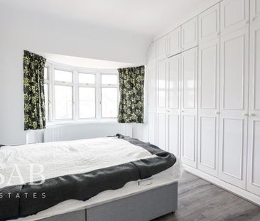 4 bedroom semi-detached house to rent - Photo 1