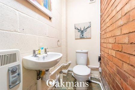 3 bedroom semi-detached house to rent - Photo 3