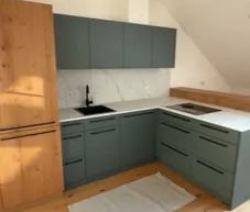 Liebevoll renovierte Dachgeschosswohnung - Photo 2