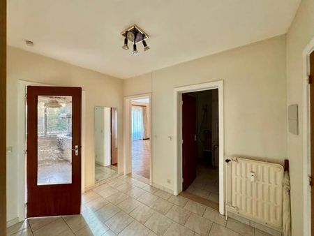 Appartement te huur - Foto 3