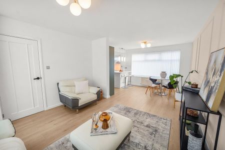 3 bedroom terraced house to rent - Photo 3