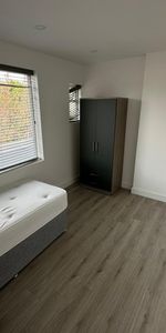 Studio Flat, Edgehill Road, CR4 - Photo 3