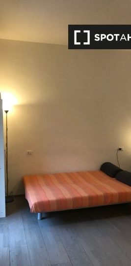 milan, Lombardy 20133 - Photo 1