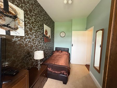 South Row, Barrow-in-Furness, Cumbria, LA13 0HJ - Photo 5