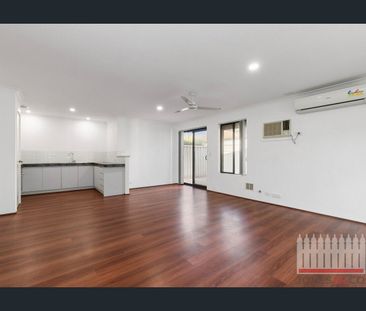 Modern, Low-Maintenance Living in the Heart of Woodbridge - Photo 2