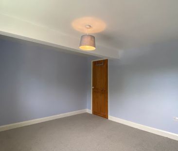 Henlade, Taunton - Photo 6