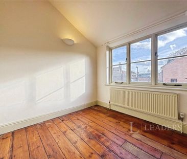 2 bedroom semi-detached house to rent - Photo 4