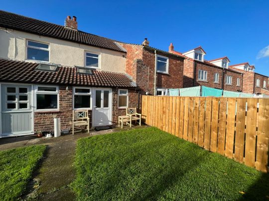 School Terrace, Carlton Miniott, Thirsk - Photo 1