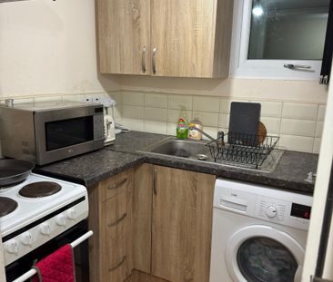 1 Bed Flat 59a Green Lane Road Leicester LE5 - Ace Properties - Photo 2