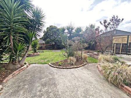 58 Yarra Ave Reservoir VIC 3073 - Photo 5