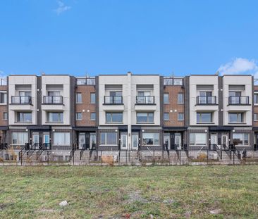 For Lease - 523 Ozawa Private, Manor Park - Cardinal Glen and Area,... - Photo 1