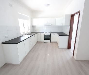 Walking Distance to Liverpool CBD - Photo 3