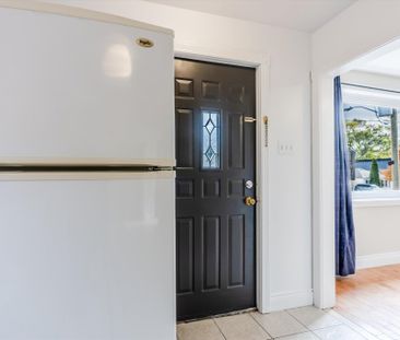 For Lease - 136 Meighen Avenue, Toronto, Ontario - Photo 2