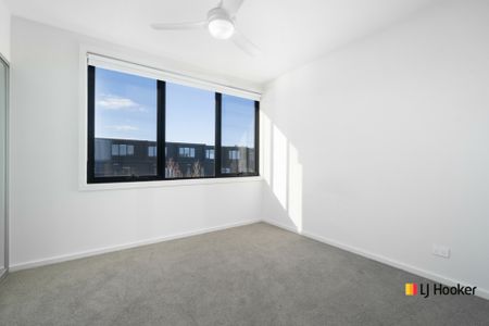 2 Bedroom Townhouse in Taylor - Photo 5