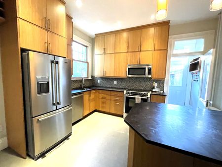 Robie Street, Halifax 23-104 - Photo 2