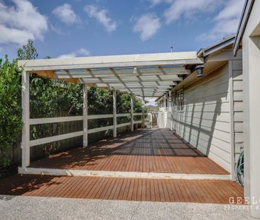 40 Colac Grove Belmont - Photo 2