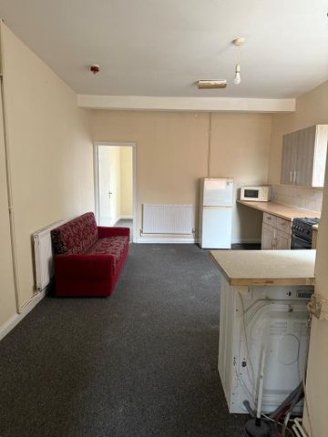 1 bedroom flat to rent - Photo 5