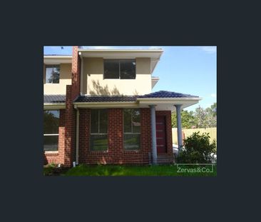 UNI LIVING - Photo 3