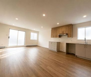 2 CH - 1 SDB - Longueuil - $1,600 /mo - Photo 1