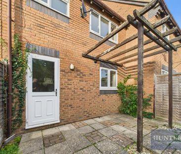 3 bedroom terraced house to rent - Photo 2