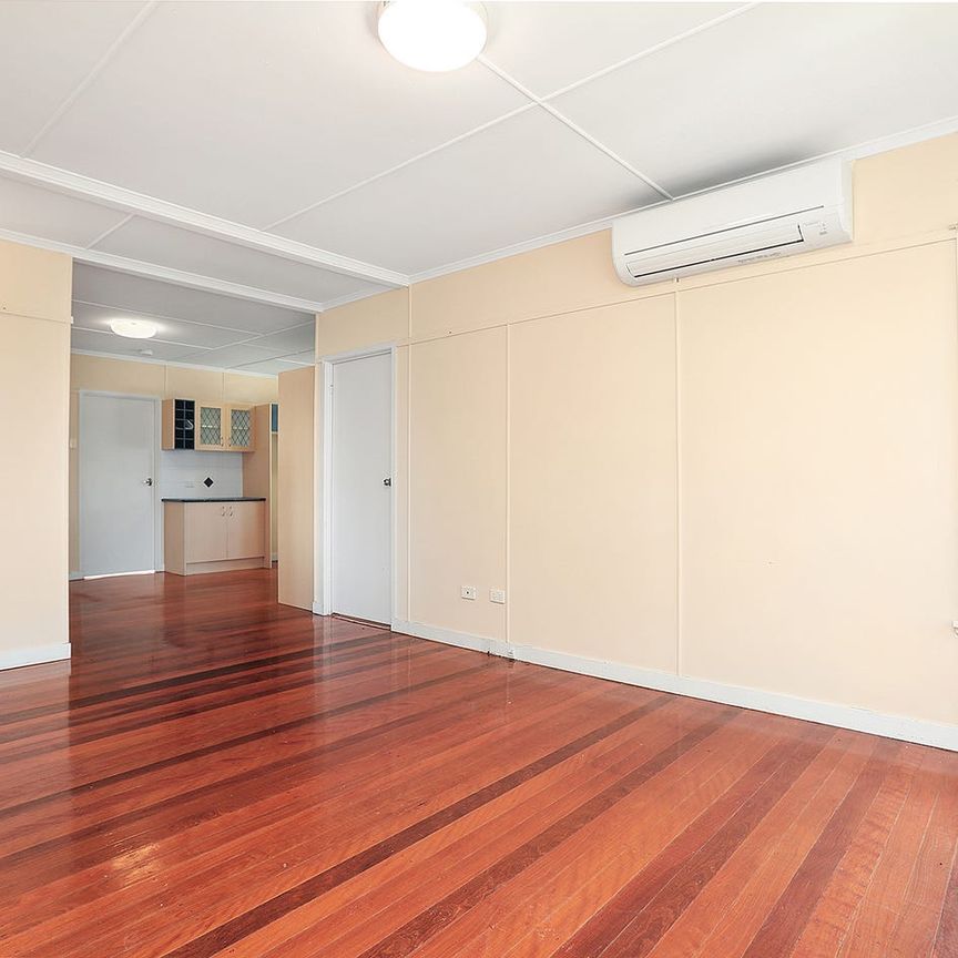 Great Family Home - Photo 1