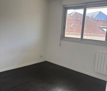 Location Appartement 2 pièces 41m² BORDEAUX 33000 - Photo 6