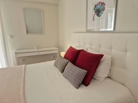 Praça Pedra Verde, Porto, Braga 4100-385 - Photo 3