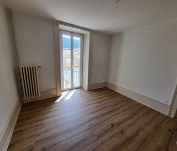 Grand appartement de 4,5 pièces avec ascenseur au centre du village - Photo 2