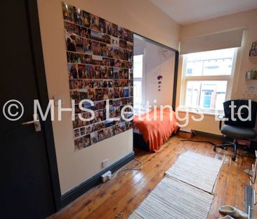 5 Bedroom Mid Terraced House for rent in Hessle Terrace - Photo 2