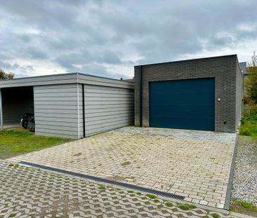 Zeer kwalitatief gerenoveerde rijwoning met hoge afwerking in Water... - Photo 1