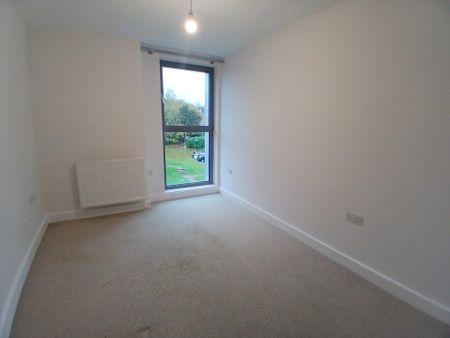 2 bedroom apartment to rent - Photo 4