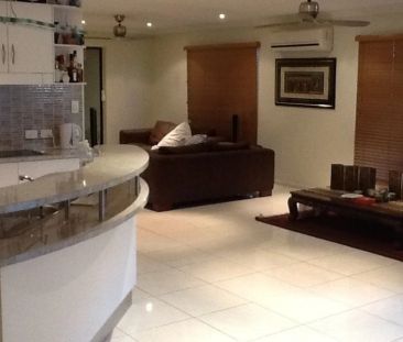 Spacious Family Home in Kirwan - Photo 4