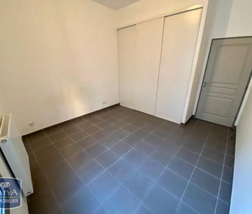 Location Appartement 4 pièces 116m² TOULON 83000 - Photo 4