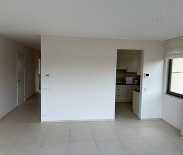 Appartement te huur - foto 3