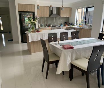 Melton South - Photo 4