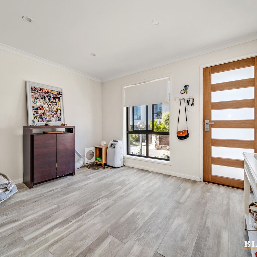 2/40 Callabonna Street, Kaleen ACT 2617 - Townhouse For Rent | Domain - Photo 1