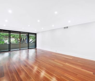 4/122 Sailors Bay Road, Northbridge. - Photo 1