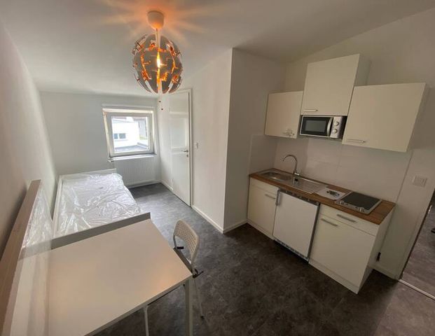 1-Zimmer Wohnung im 2. OG in Berlin-Buckow (Neukölln) mit Anmeldung - Saniert - Photo 1