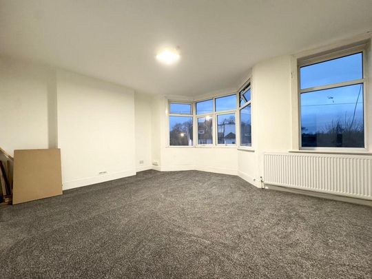 3 bedroom apartment to rent - Photo 1