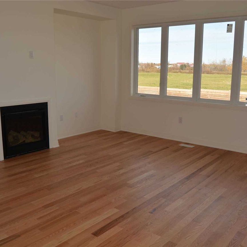 For Lease - 135 Yacht Drive, Clarington, Ontario - Photo 1