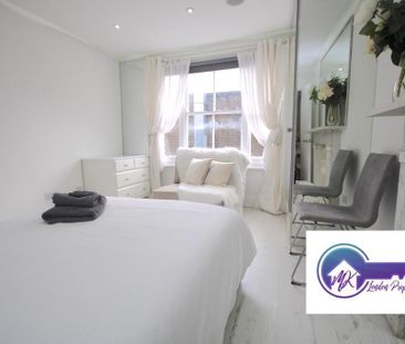 1 bedroom in a flat share to rent - Photo 3