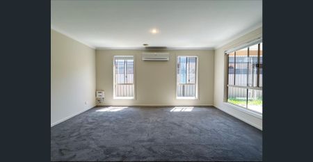 Newly Refurbished- Lovely 4 bedrooms house near school zones - Photo 4