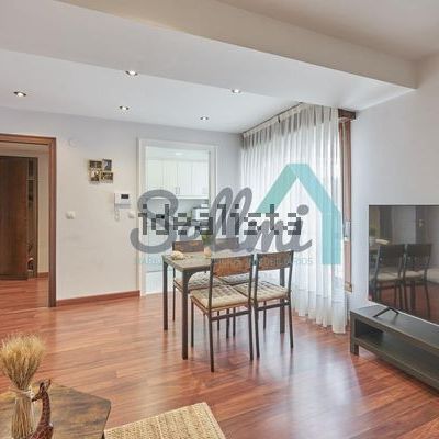 Alquiler de piso en Calle Pedro Antonio Menéndez - Photo 1