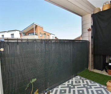 2 bedroom apartment to rent - Photo 6
