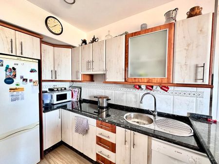 Piso de alquiler en Pasaje Aguilar, El Pinillo - Photo 5