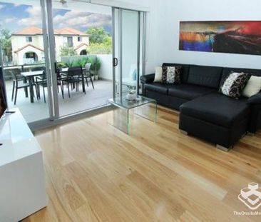 1 bed + study - Perfect for UQ! - Photo 6