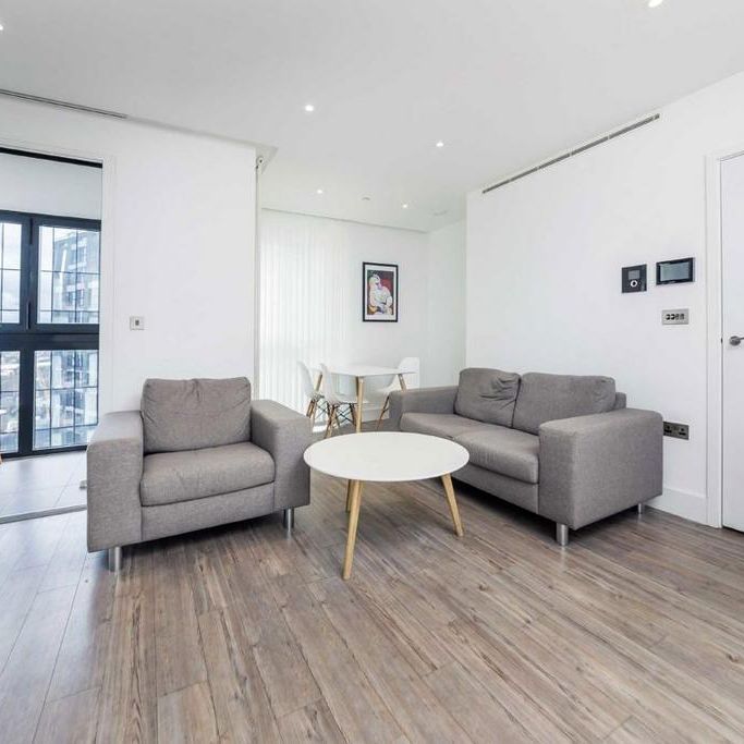 1 bedroom flat to rent - Photo 1