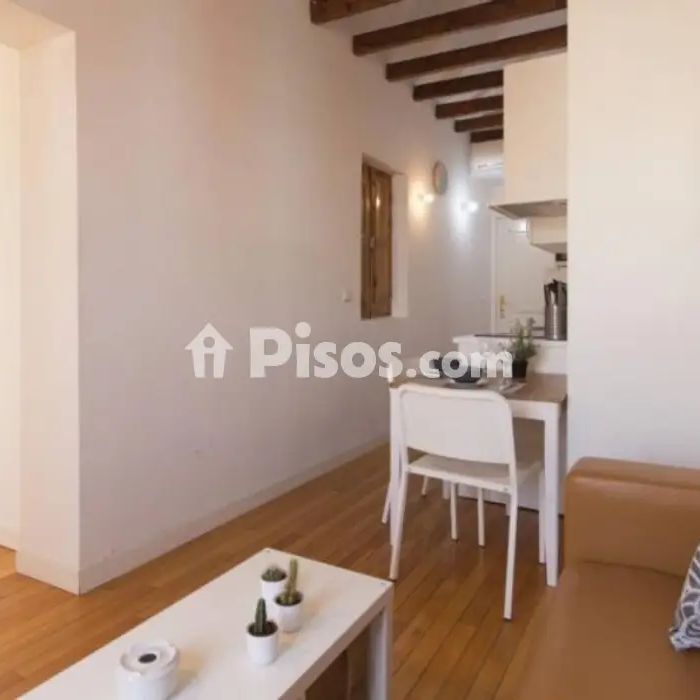 Piso en alquiler en Puerta del Ángel - Photo 1